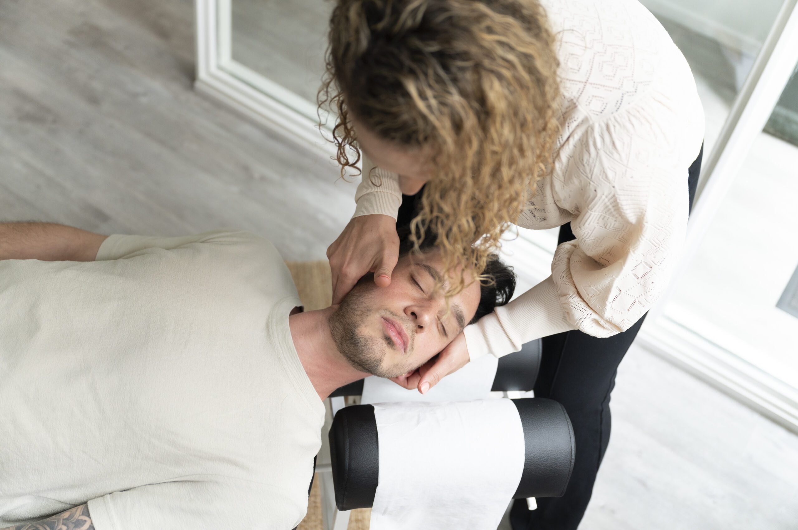 Chiropractor whiplash